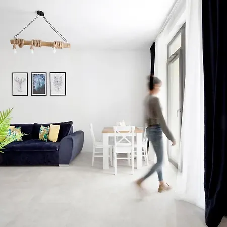 Διαμέρισμα Elite Garden Gates Premium *